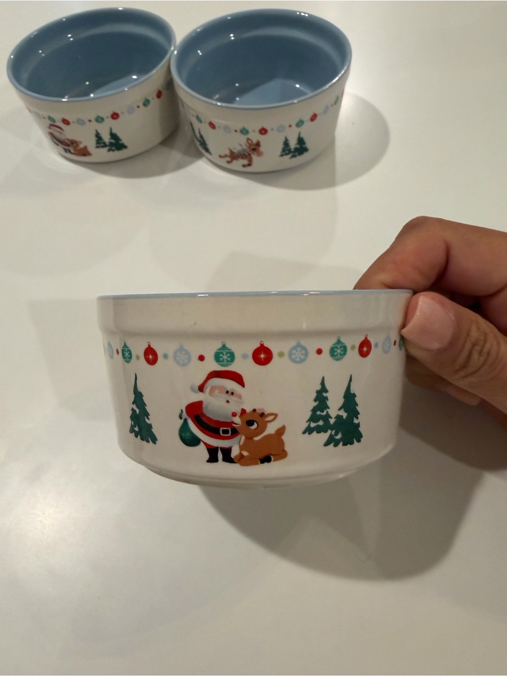 Set of 3 Festive Reindeer Ceramic Bowls - Light Blue Interior Christmas - Picture 2 of 5